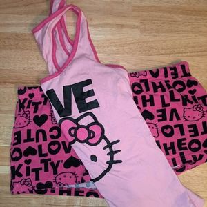 Juniors Medium Hello Kitty pajama shorts set